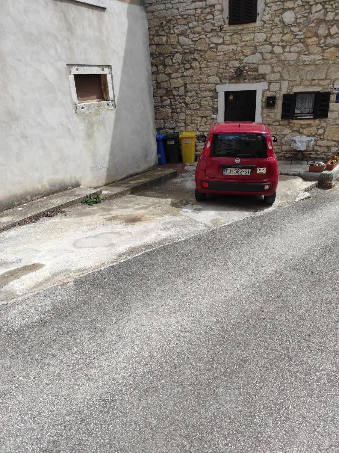 Maja Apartment Višnjan Dış mekan fotoğraf